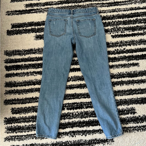 GAP Boyfriend Denim 1969 Mid Rise Sexy Boyfriend Fit Jeans - Picture 8 of 8